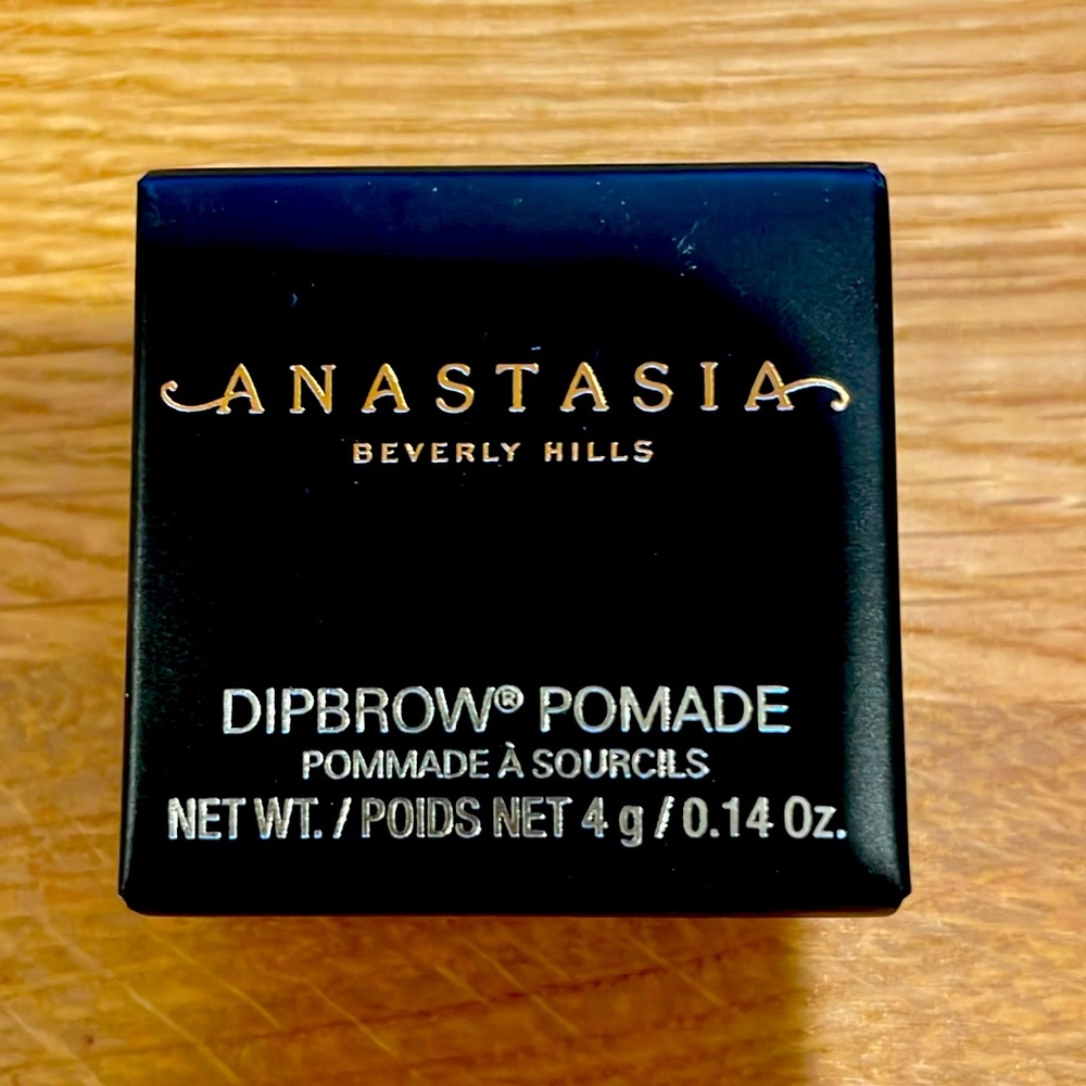 Anastasia dipbrow pomade medium brown new